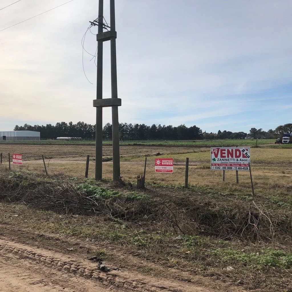 CAMPO - RECREO - RUTA 11 Y RUTA 5