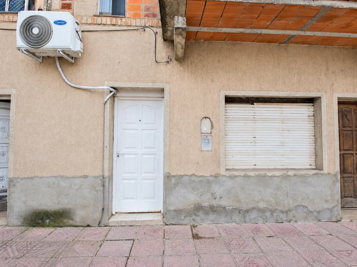 CASA FRENTE  - BARRIO MAYORAZ - SAN MARTÍN 6380