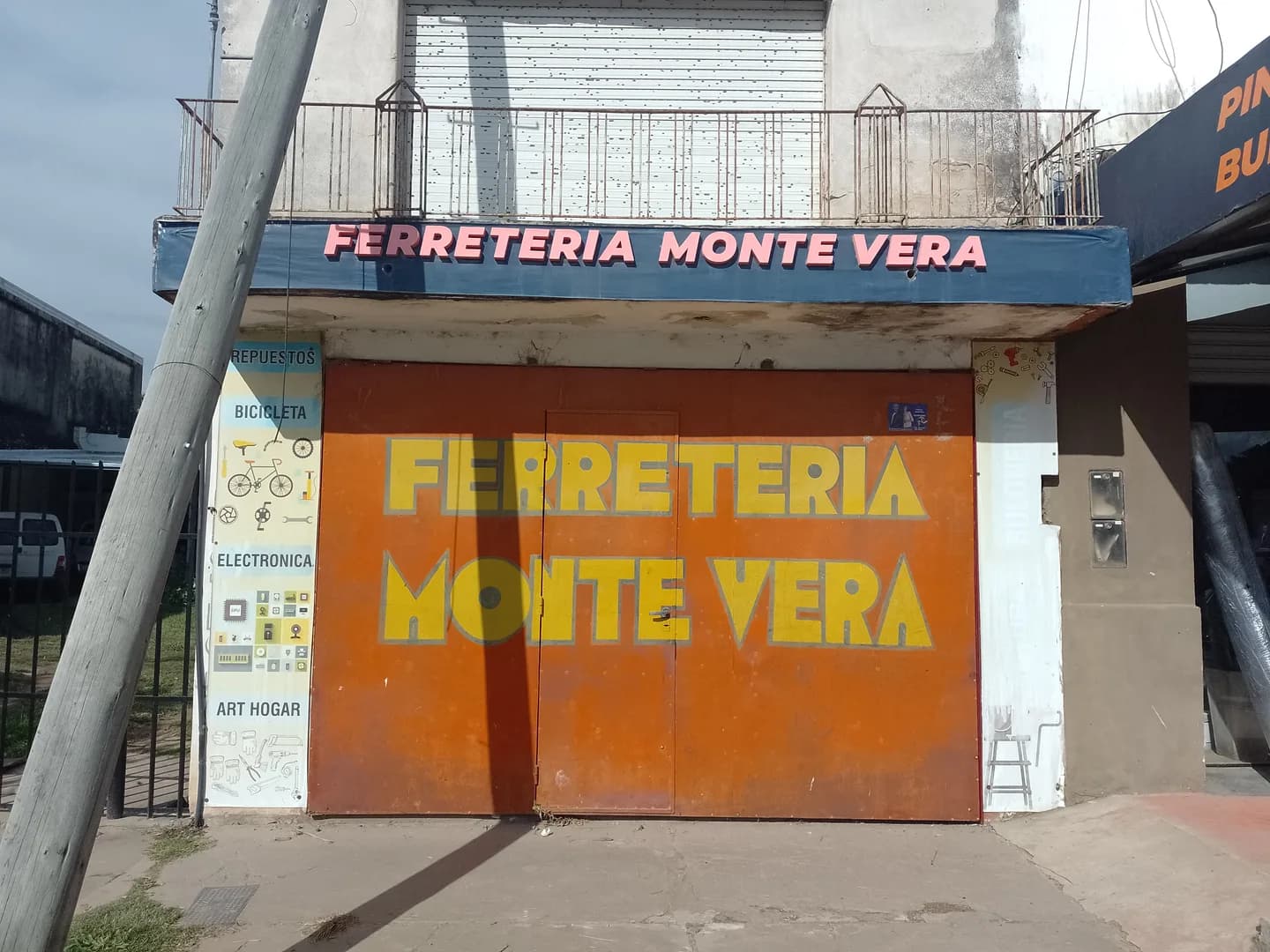 DEPARTAMENTO  + SALON - MONTE VERA  - AVENIDA SAN MARTÍN 6016